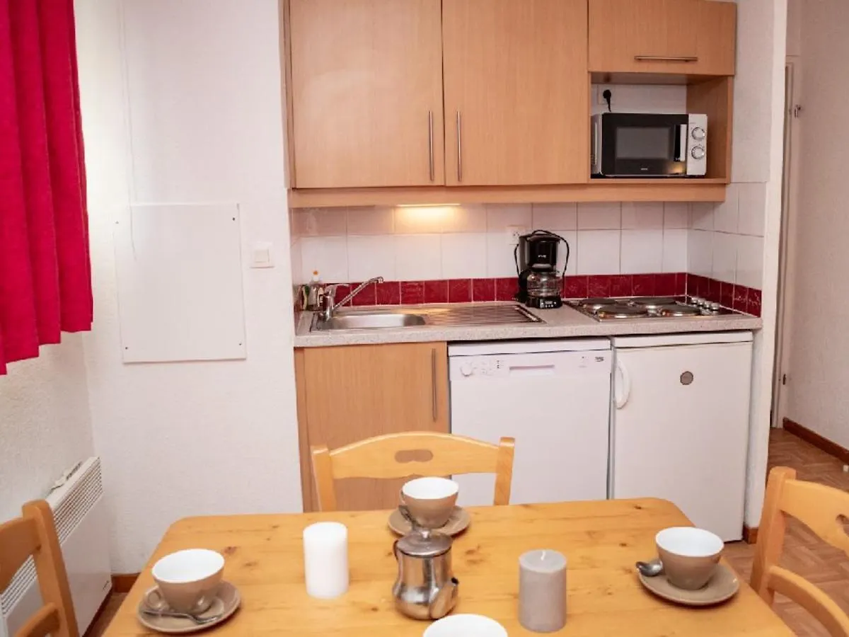 Studio Pmr 2 Pers Avec Balcon Sud-Est Et Acces Piscine, A 300M Des Pistes - Fr-1-504-341 Puy-Saint-Vincent 0*,